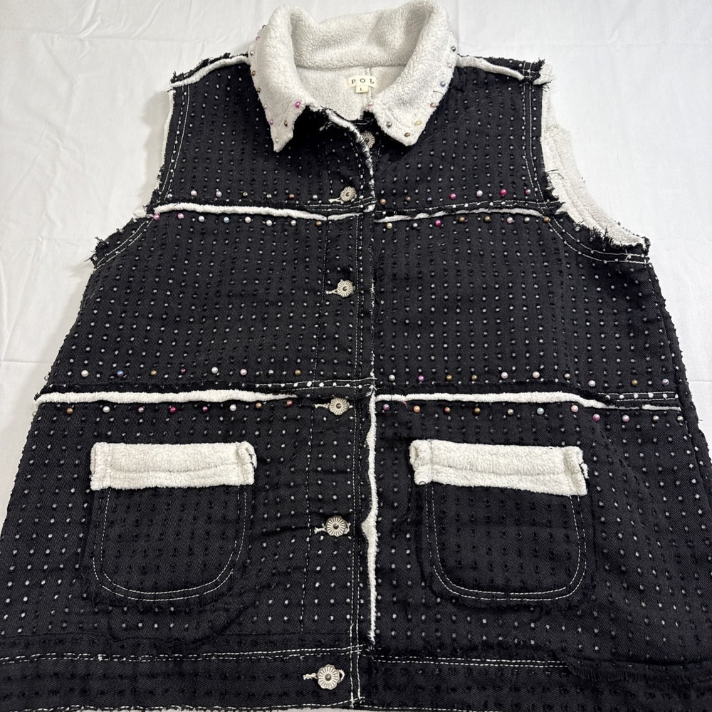 POL Black Textured Sleeveless Coat with White Sherpa Trim